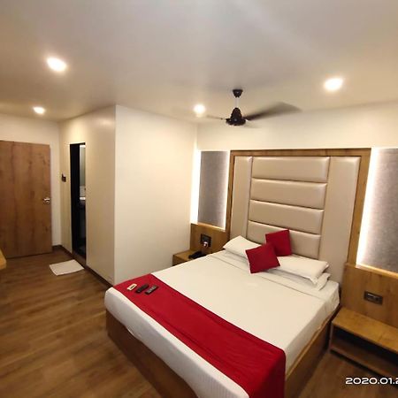 Hotel Heritage Dakshin Navi Mumbai Exterior photo
